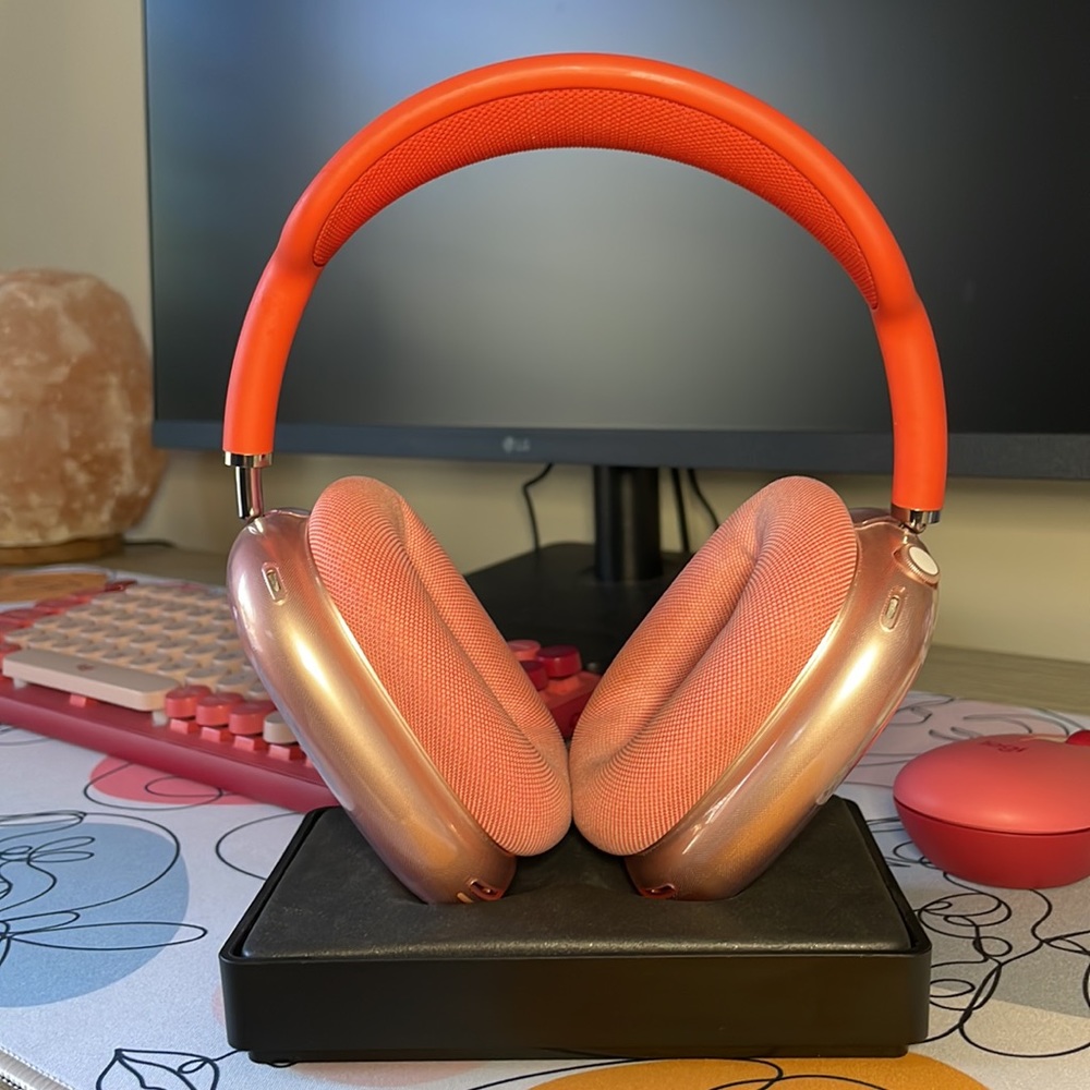 Headphone Stand Display - 3D printed